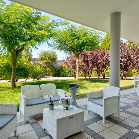 Villa Estia - Nel Cuore Della Valle D'Itria Cisternino Exteriör bild
