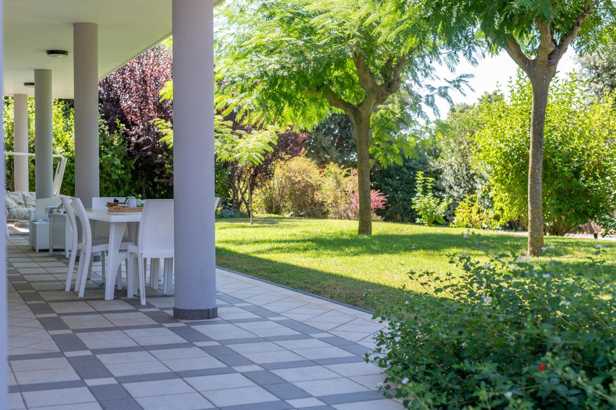 Villa Estia - Nel Cuore Della Valle D'Itria Cisternino Exteriör bild
