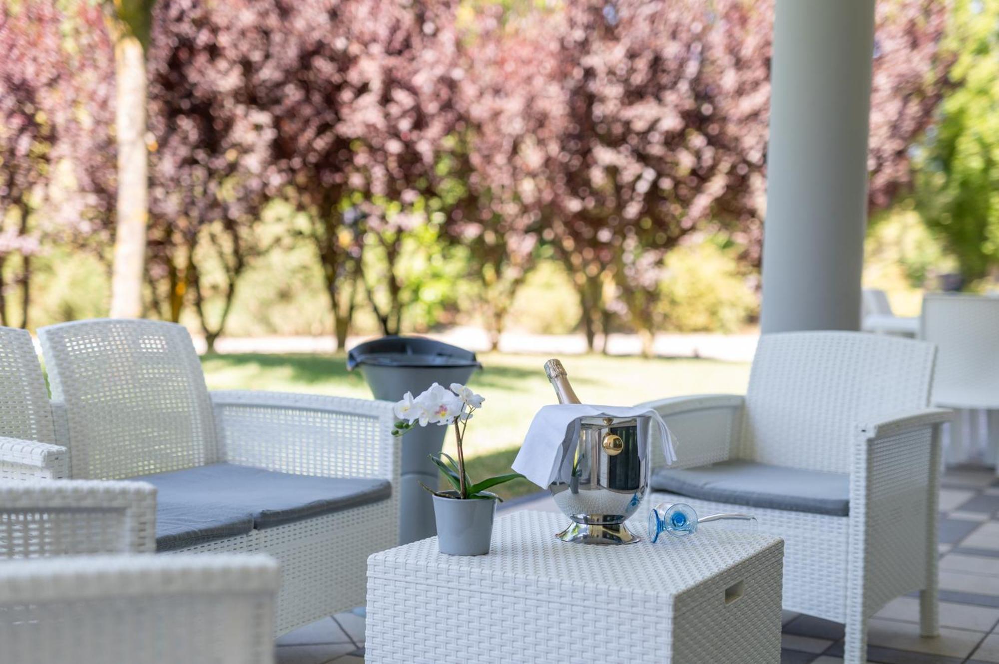 Villa Estia - Nel Cuore Della Valle D'Itria Cisternino Exteriör bild